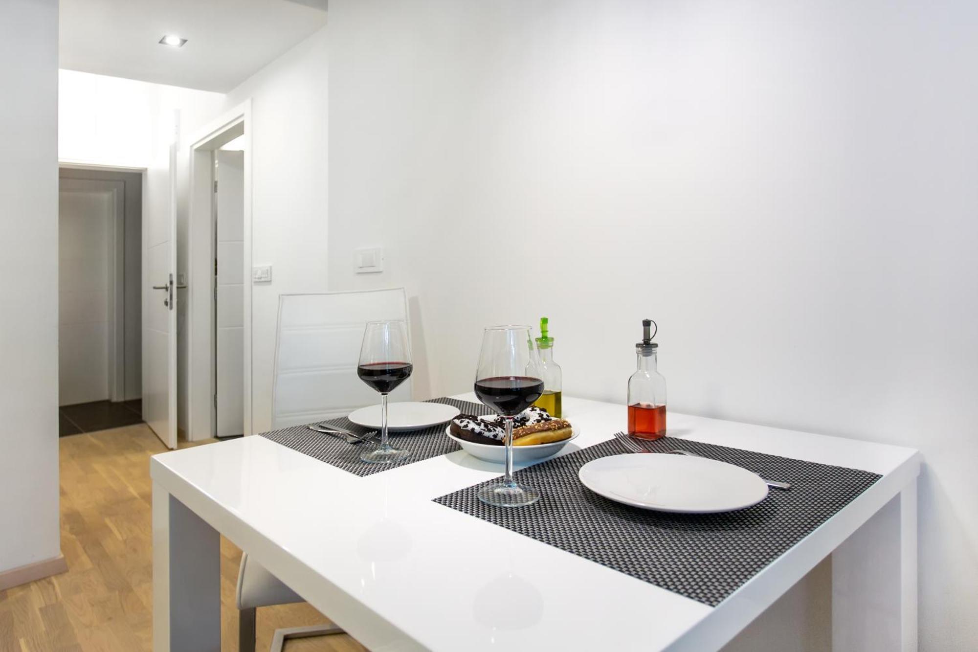 Urban Style Apartments By Loft Ljubljana Phòng bức ảnh