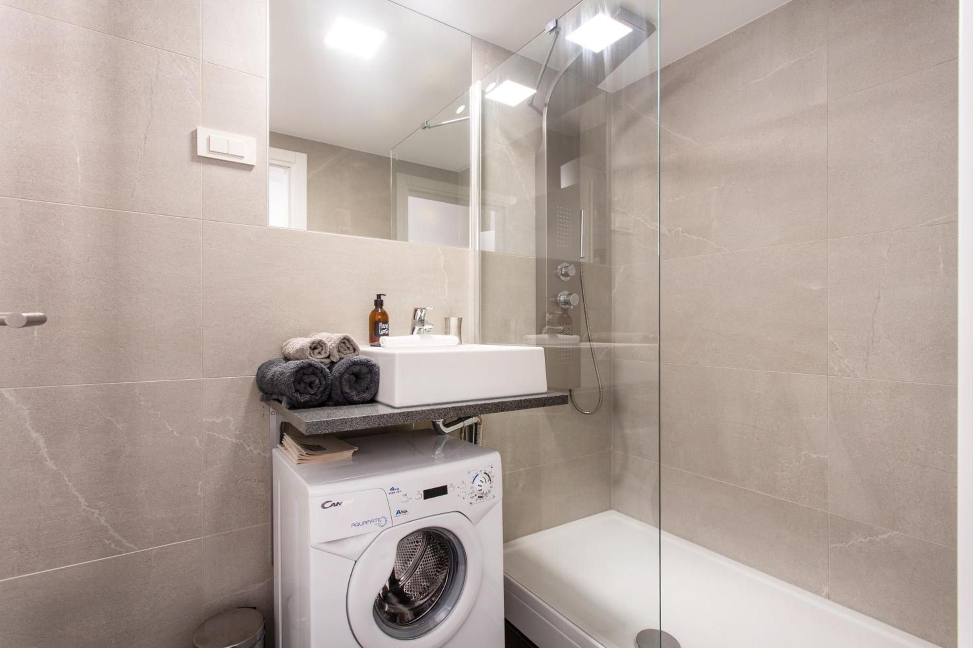 Urban Style Apartments By Loft Ljubljana Phòng bức ảnh